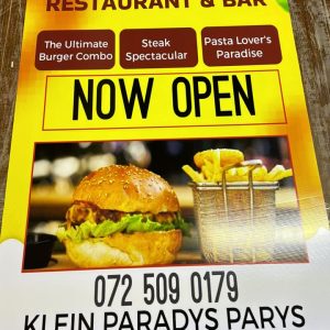 Outdoor Displays_85f83762